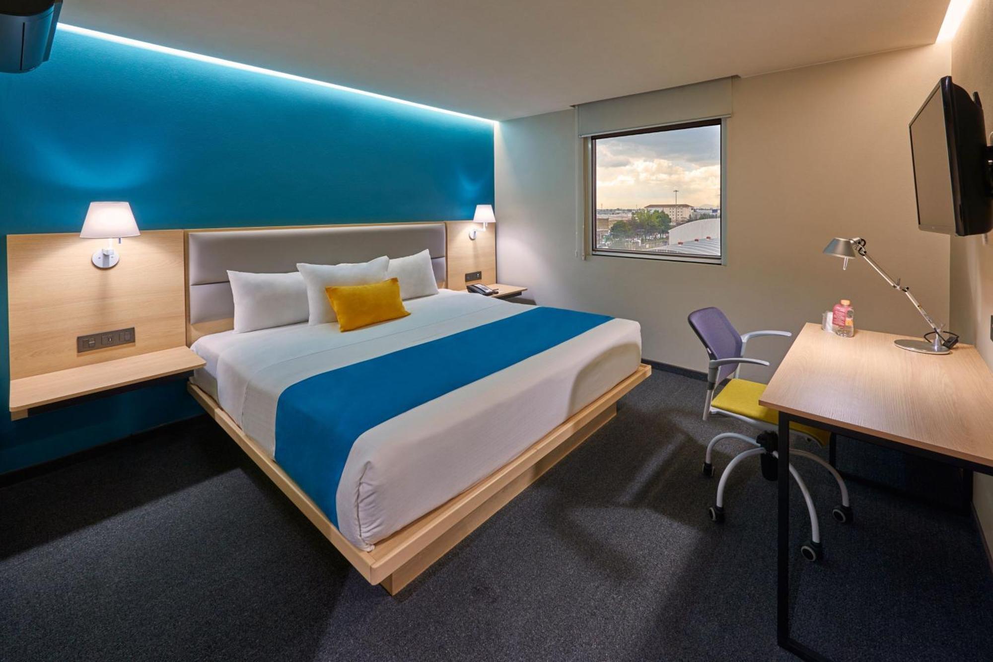 City Express By Marriott Suites Toluca Kültér fotó